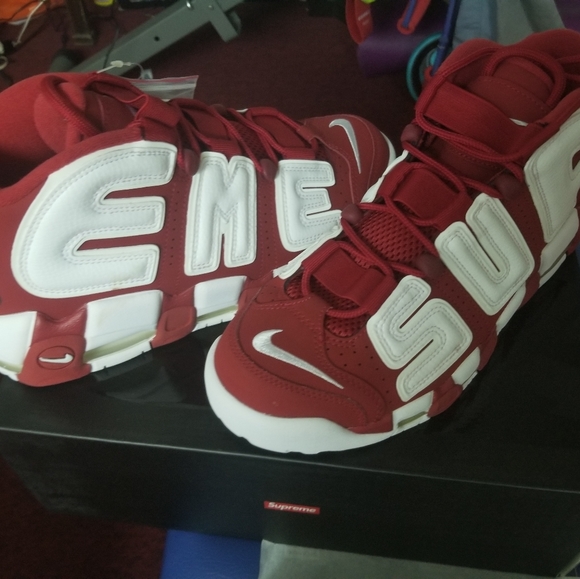 Nike Nike Air More Uptempo Supreme Suptempo Gold Size 9.5  DS supreme uptempo